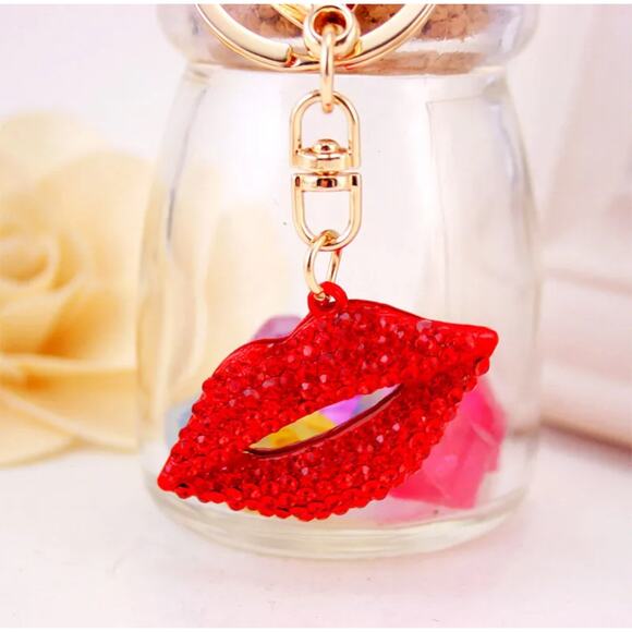 Boutique Sparkling Red Lips Key Chain Bag Charm NEW - Picture 3 of 5